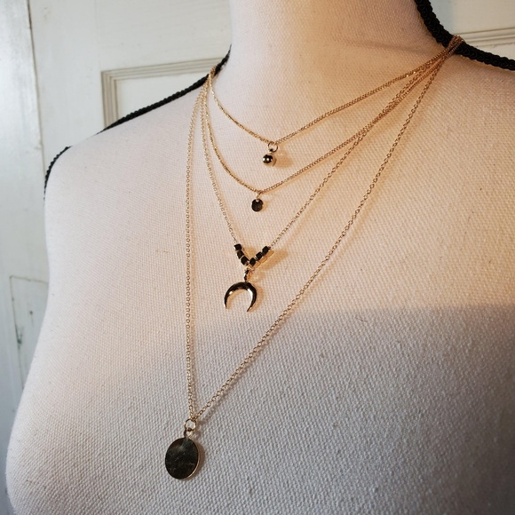 Boho Style Gold Necklace {NEW!} - Picture 3 of 5